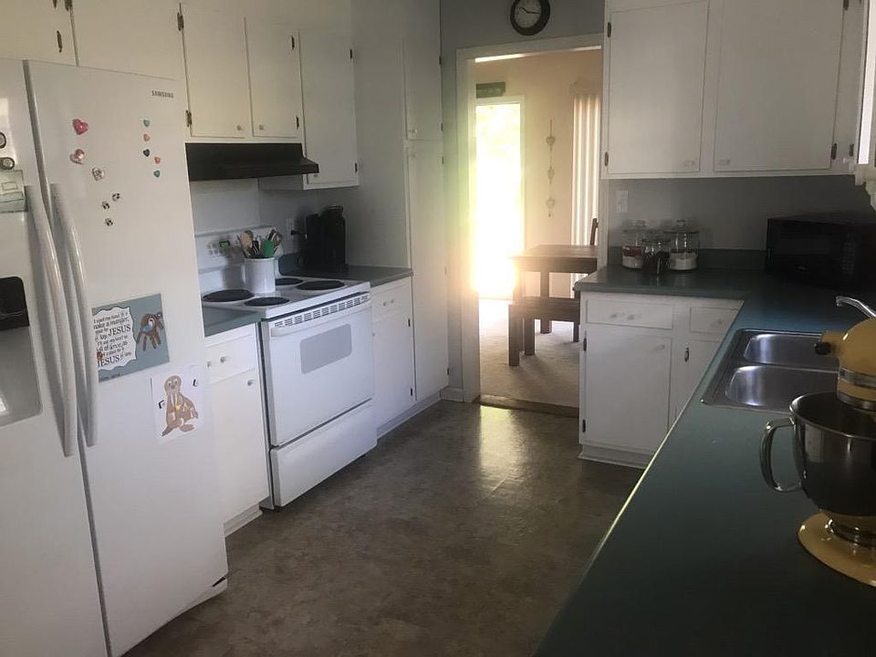 2nd image of 8848 Kirchenbaum Dr