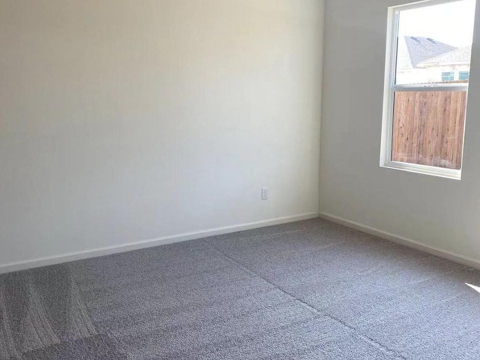 2nd image of 1613 Condido Br