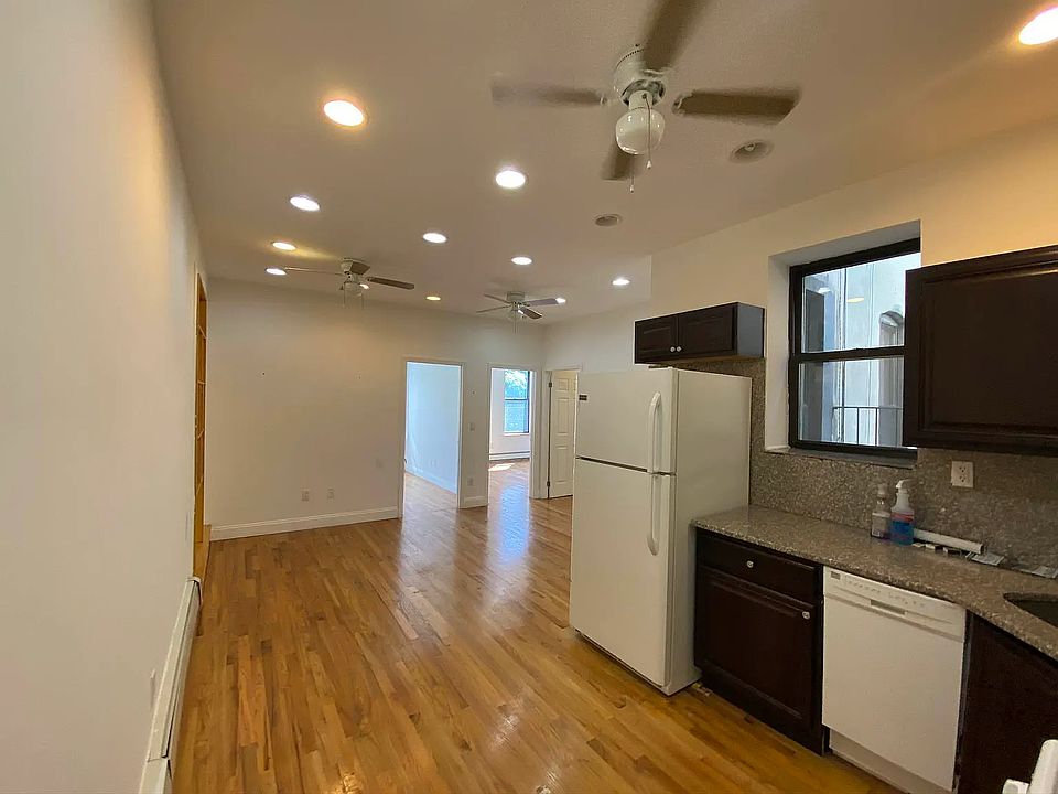 1st image of 113 W 106th St APT 3A