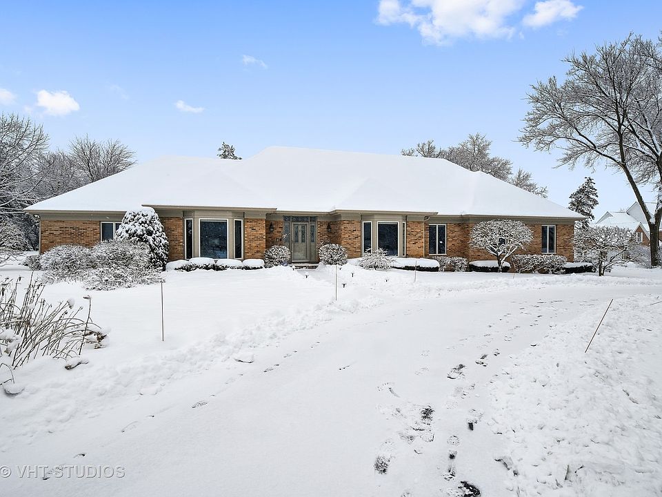 1st image of 9 Wescott Ln