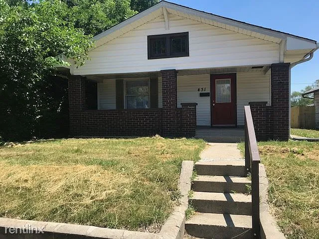 431 S Parker Ave photo 1