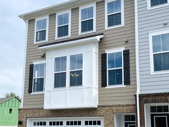 9751 Gaelic Pl, Waldorf, MD 20601
