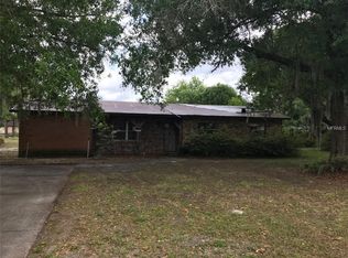 1106 Robinson Rd, Plant City, FL 33563
