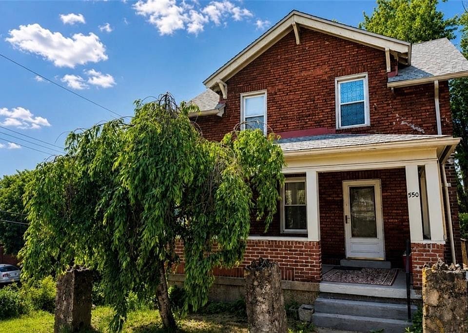 1st image of 550 Maple St