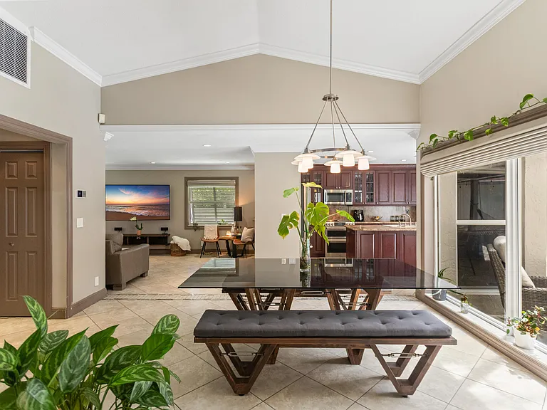4050 NW 7th Ln — Photo 29