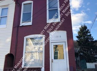 1316 Kenny St, Reading, PA 19602