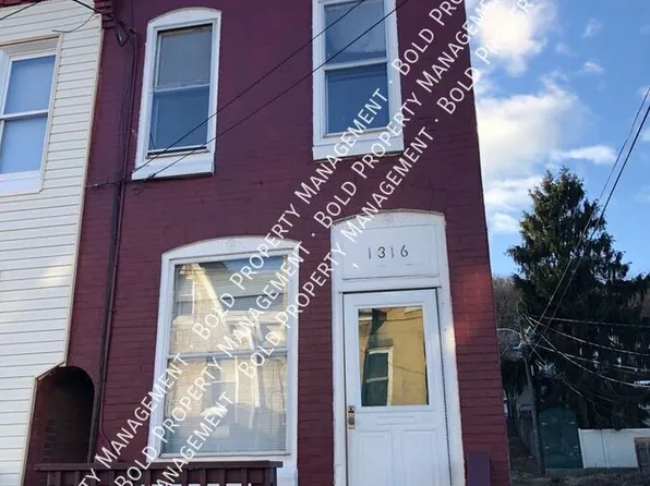 1316 Kenny St, Reading, PA 19602