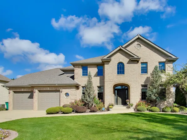 1933 Rosewood Ct, Munster, IN 46321