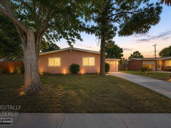 3809 Floral Dr, North Highlands, CA 95660