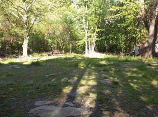 67 Church Rd, Airmont, NY 10952