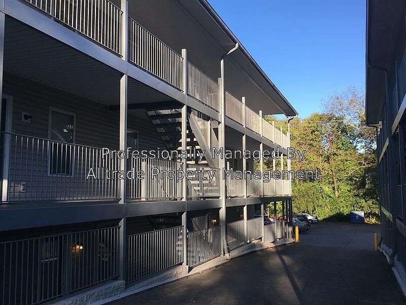 1st image of 139 Macey Ave APT Aaa