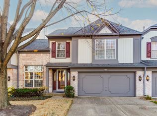 734 Marseilles Cir, Buffalo Grove, IL