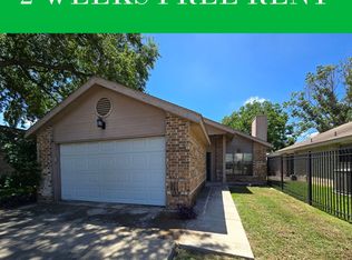 1724 Belmead Dr, New Braunfels, TX 78130