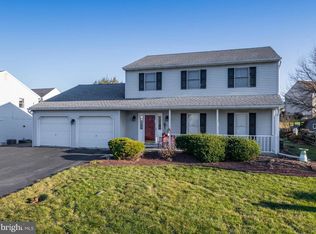 317 Cornerstone Dr, Blandon, PA 19510