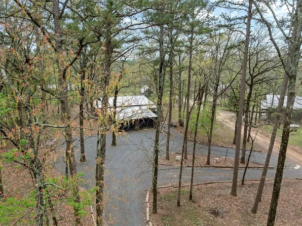 15 Pilotfish Rd, Broken Bow, OK 74728