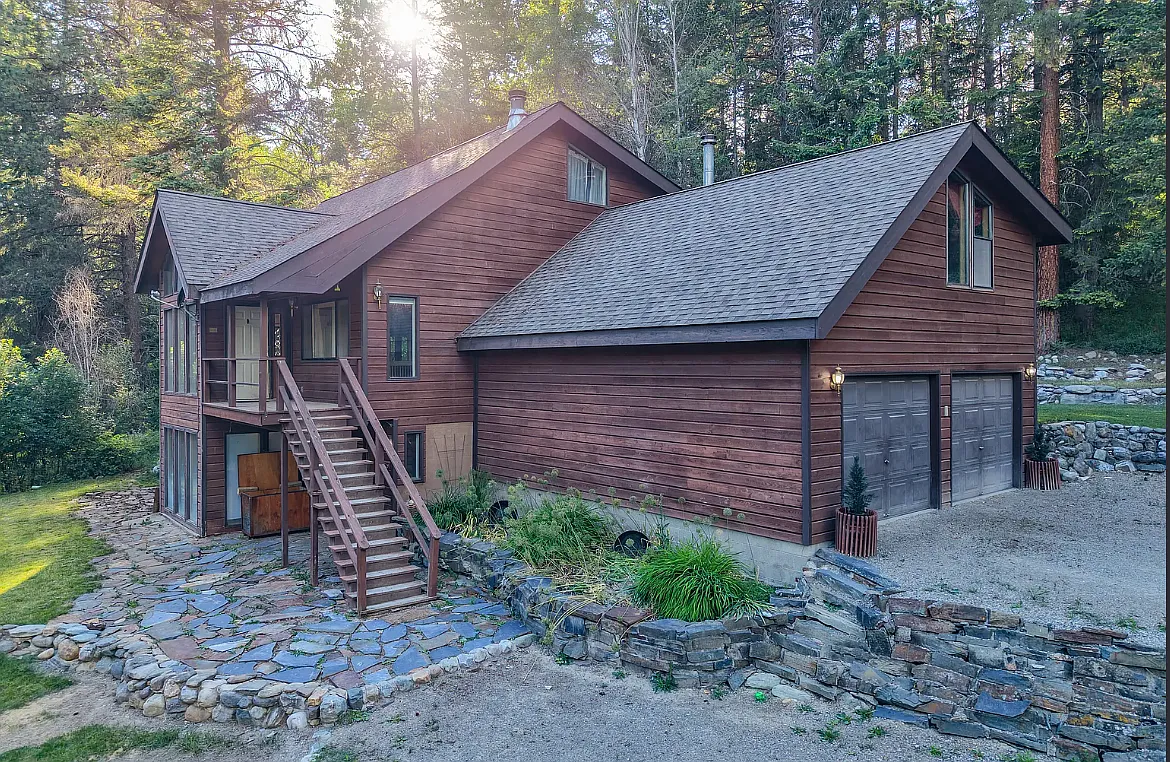 Shalom Dr, Libby — Photo 4