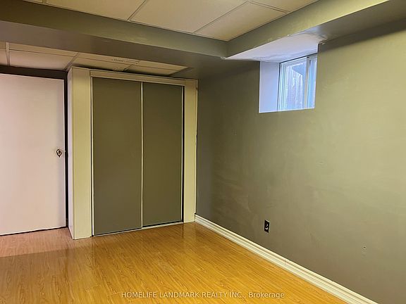 4th image of 8 Lesskim Ct #Basement