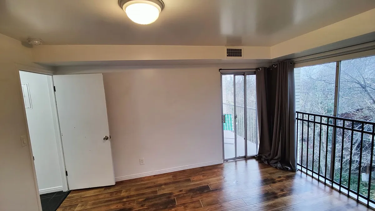 Building Photo - 730 S 1200 E #14