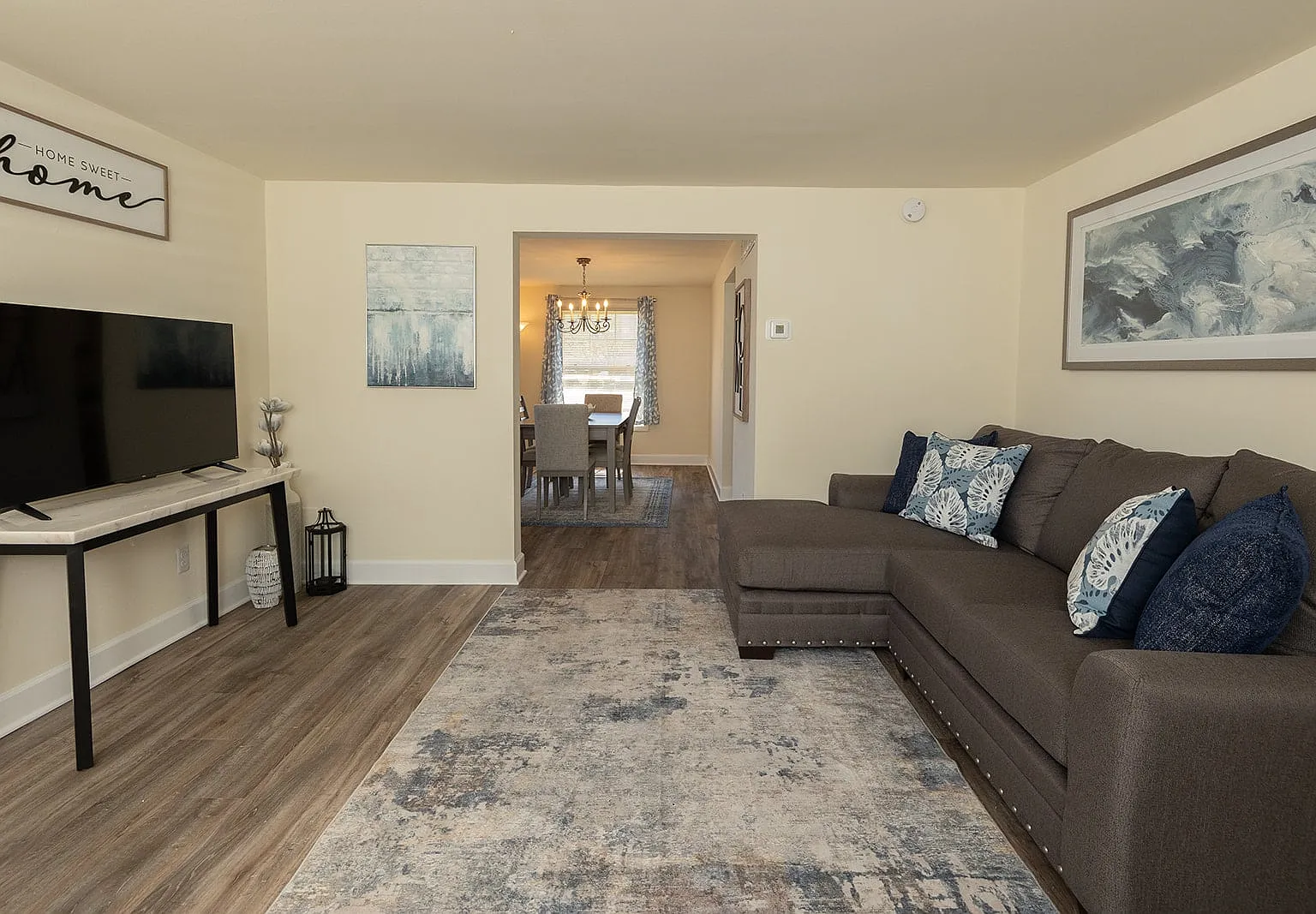 Walnut Grove Townhomes — Photo 2
