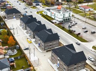 2380 Dominion Blvd #460, Windsor, ON N9B 3J2