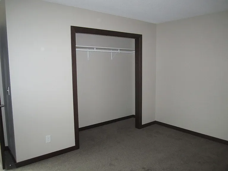 931 Madison Ave — Photo 7