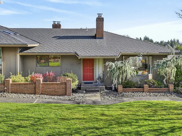 45 Condolea Ct, Lake Oswego, OR 97035