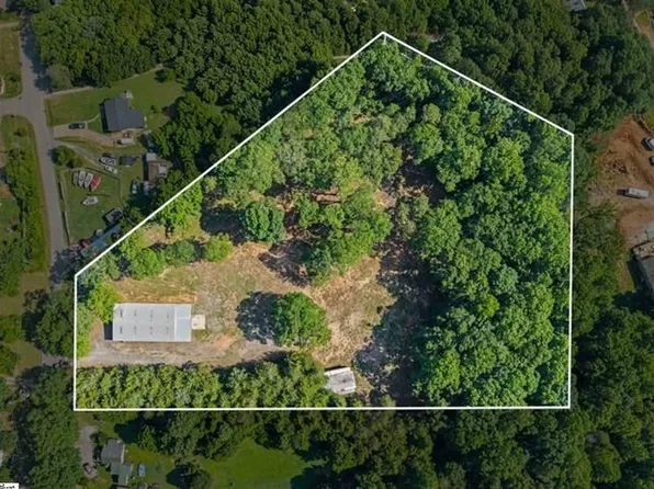 533 Crest Dr, Easley, SC 29640