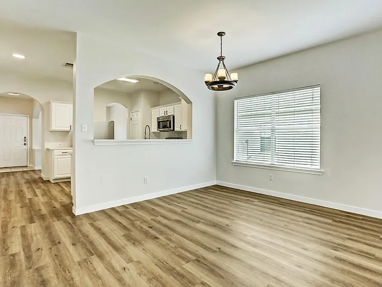 128 Almquist St — Photo 15