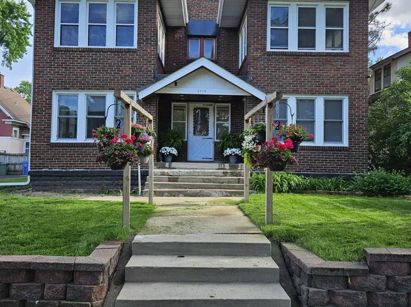 2715 E Minnehaha Pkwy, Minneapolis, MN 55417