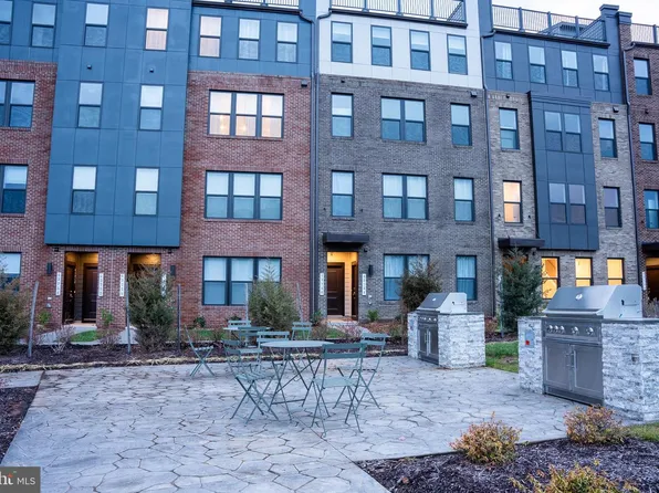 43748 Transit Sq, Ashburn, VA 20147