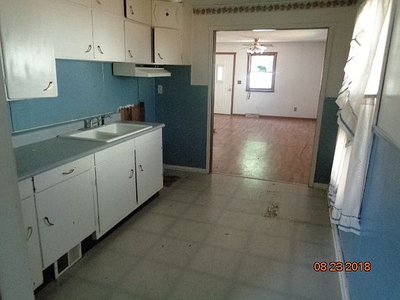 5th image of 3205 Lapey St