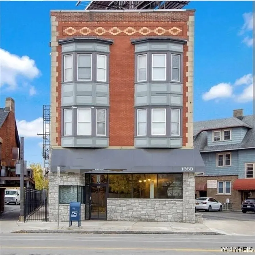 1363 Delaware Ave — Photo 1