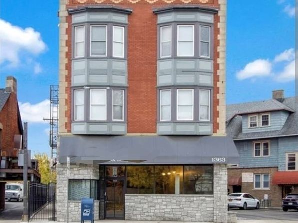 1363 Delaware Ave