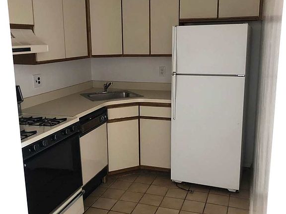 5th image of 6617 242nd St