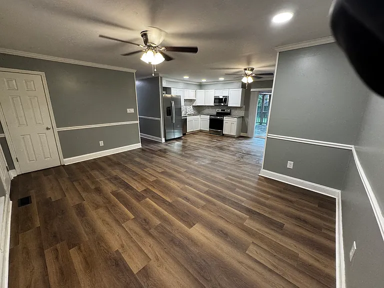 5902 Pageant Way — Photo 4