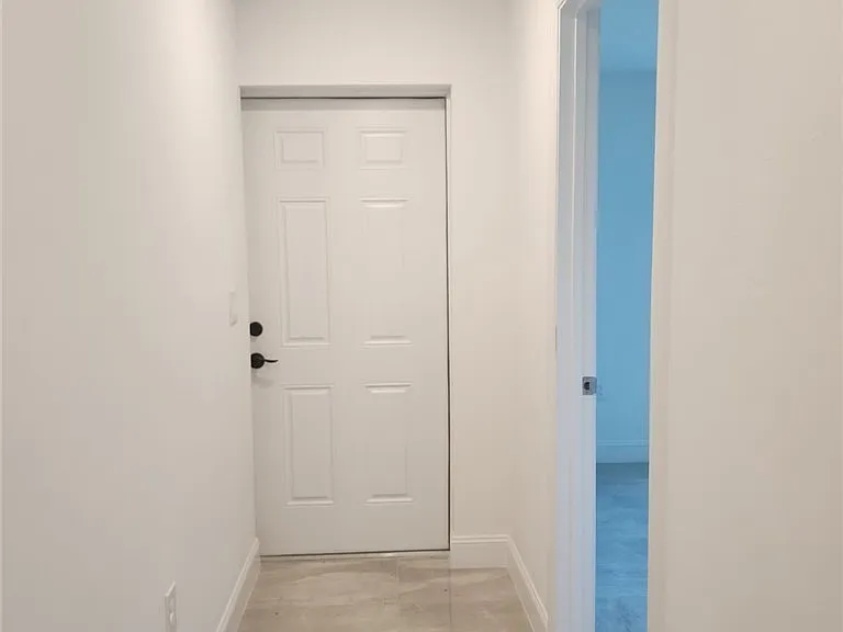 3437 Katherine St — Photo 8