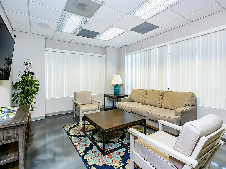 Crosswinds Apartments — Photo 7