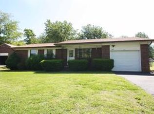 2432 N Cottonwood Rd, Harrison, AR 72601