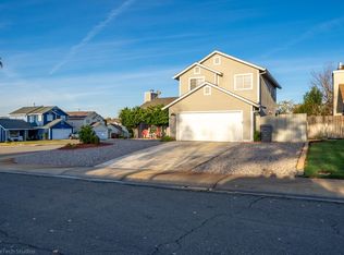 422 Shell Dr, Redding, CA 96003