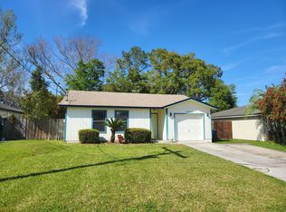 14403 Cedar Island Rd N, Jacksonville Beach, FL 32250