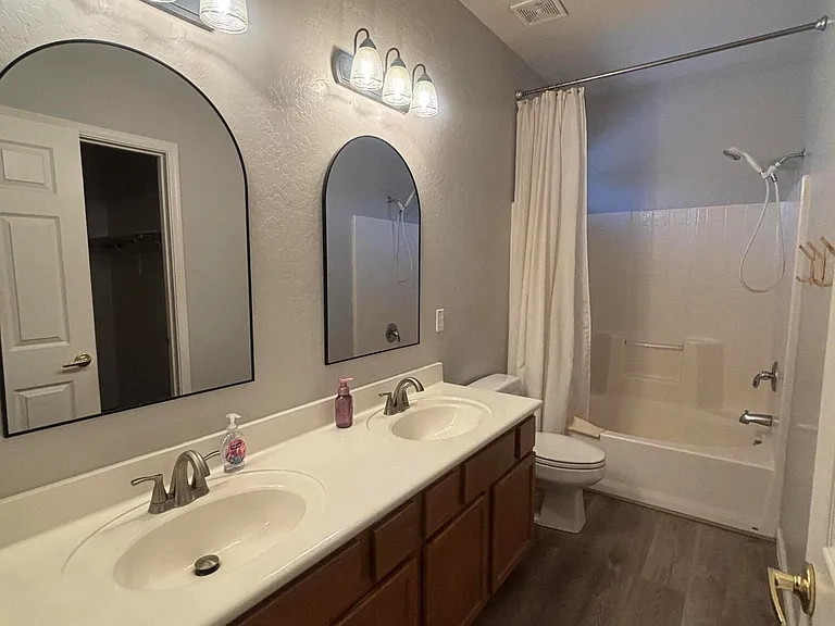 948 E Savannah Dr — Photo 43