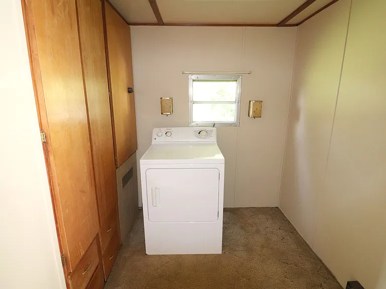 956 Hammon Ave — Photo 16