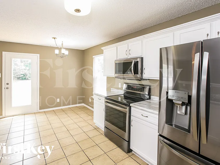 15498 Border Dr — Photo 7