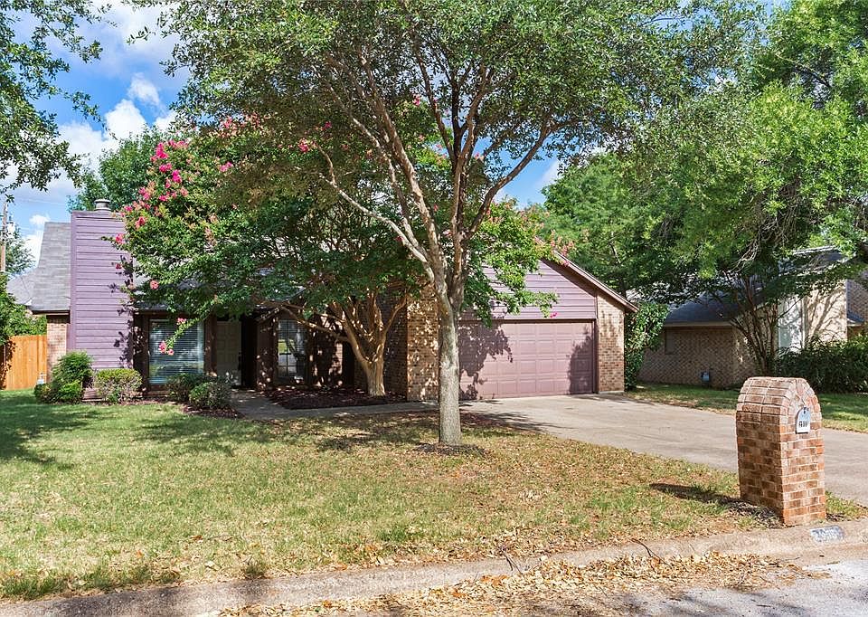 1st image of 2955 Kimberly Dr