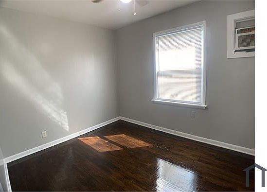5th image of 3117 N Lindsay Ave
