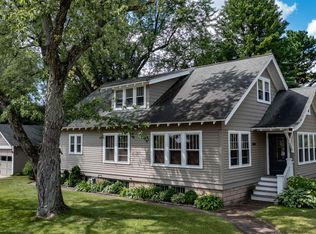 730 E Lake St, Waupaca, WI 54981
