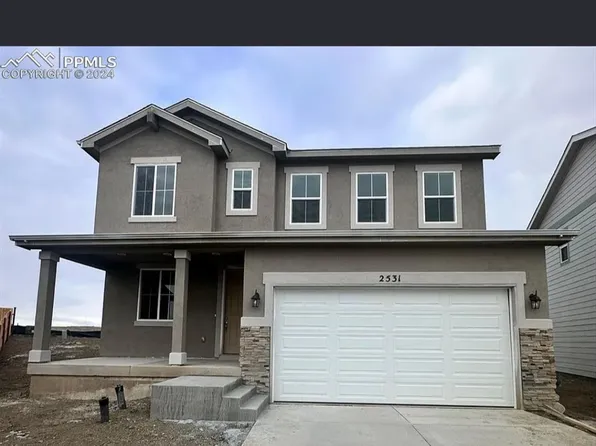 2531 Bella Terra Dr, Pueblo, CO 81001