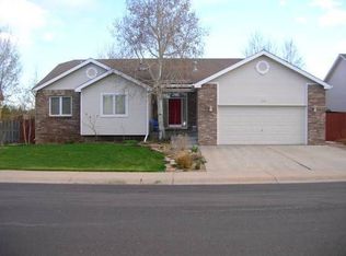 3740 Larkspur Dr, Loveland, CO 80538