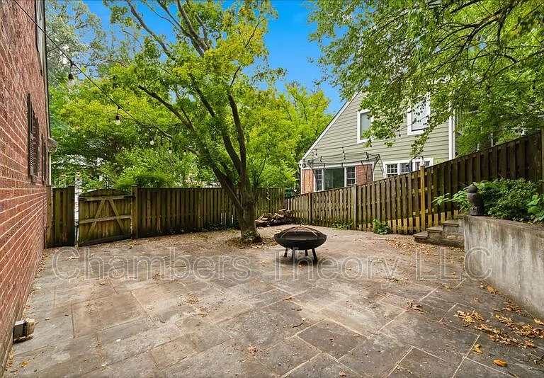 3635 Vacation Ln — Photo 30