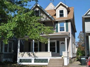 1042 W 10th St, Erie, PA 16502